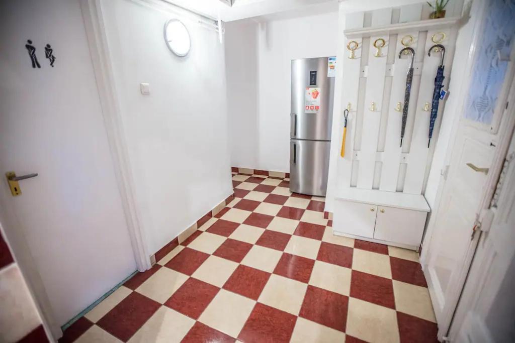 Center Apartment 5 Private Room For 19 People Будапеща Екстериор снимка